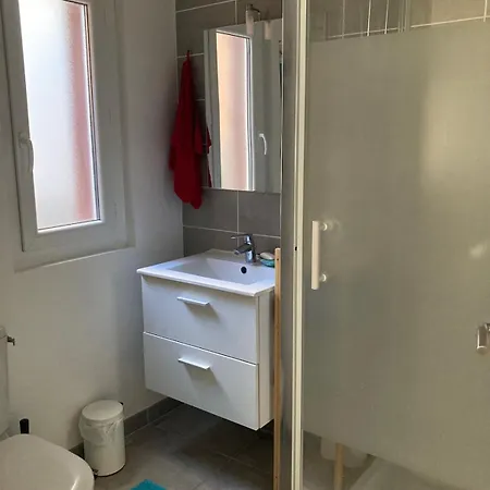 F2 De 50m2 Climatise Au Centre-ville Μονπελιέ